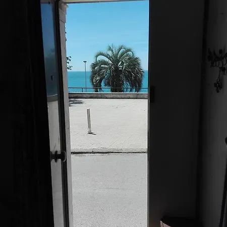 بيت للعطل La Casa Di Angela