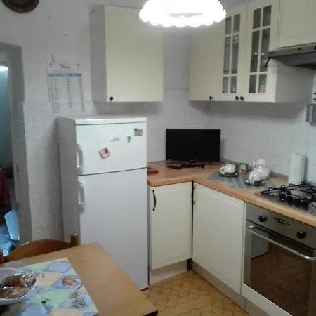 La Casa Di Angela بيت للعطل لافانيا