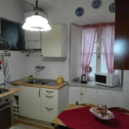La Casa Di Angela * لافانيا